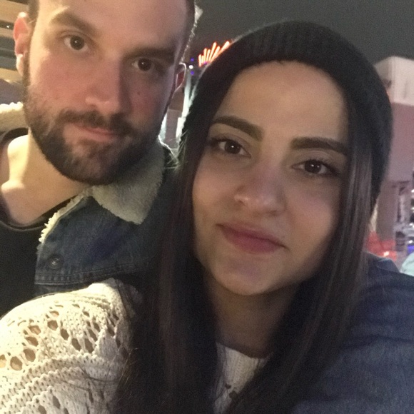 Meet your Posher, Paola - Picture 3 of 7